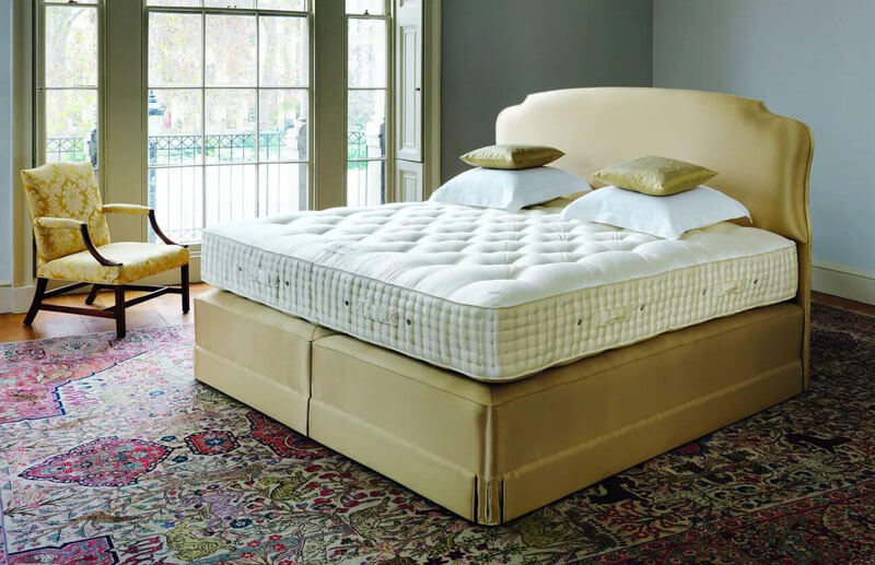 Кровать Eccleston от магазина Beddington.ru