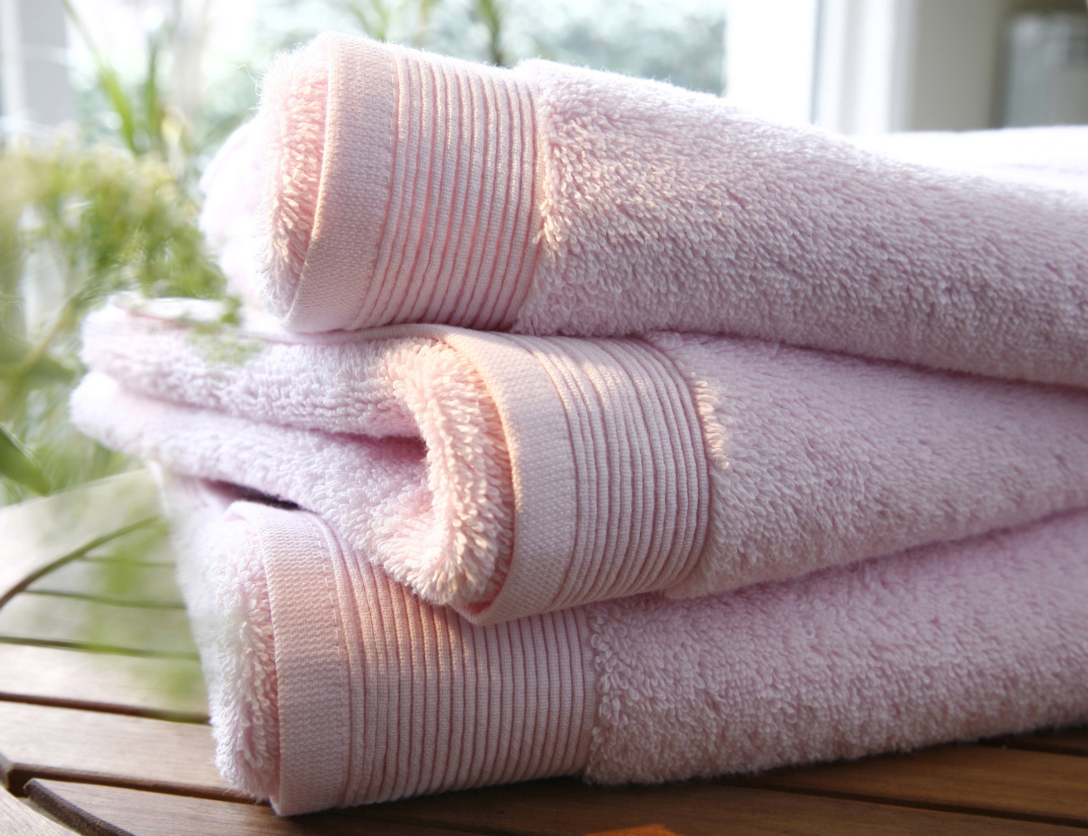 Какие бывают полотенца. Blanc de Vosges (Франция) полотенца. Полотенце махровое. Махровые полотенца премиум класса. 70х140 см полотенце.