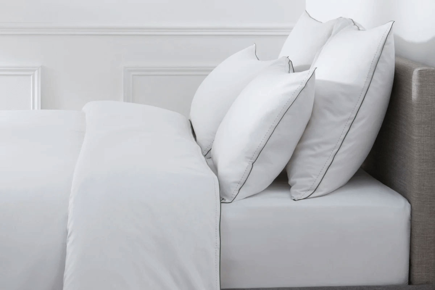 Наволочка PURE WHITE Satin Blanc – Finition Foret 65x65 см